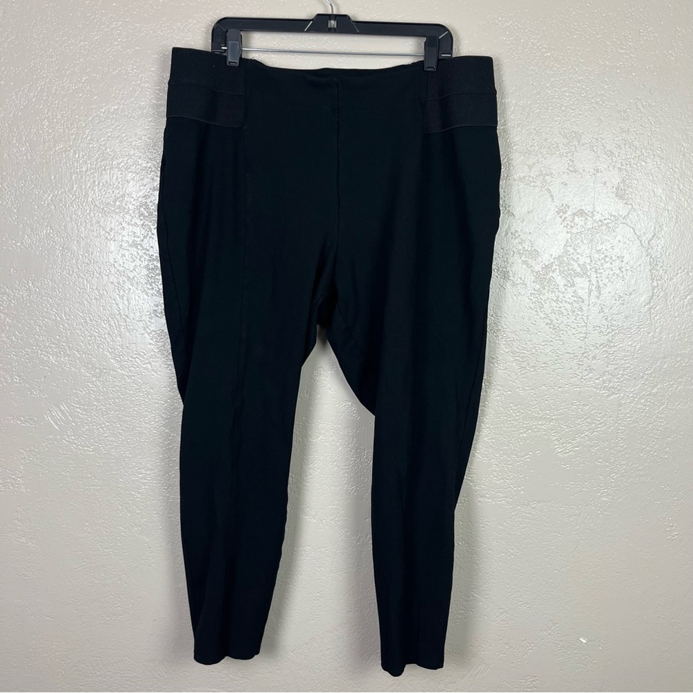 Lane Bryant women pull on elastic waist‎ cropped black pants size 22